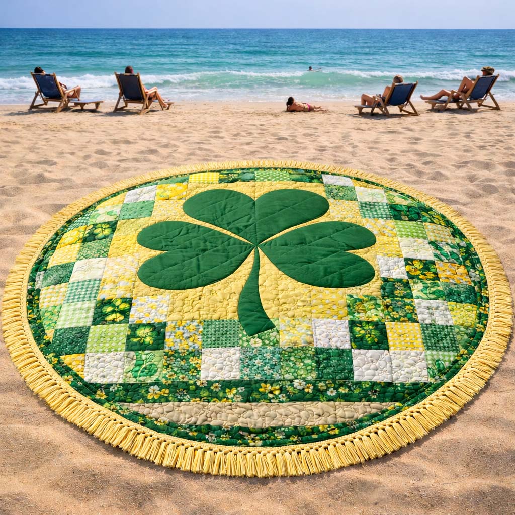 Lucky Clover Round Beach Towel