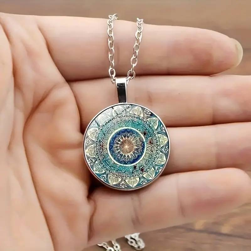 Vintage Mandala Necklace Round Blue