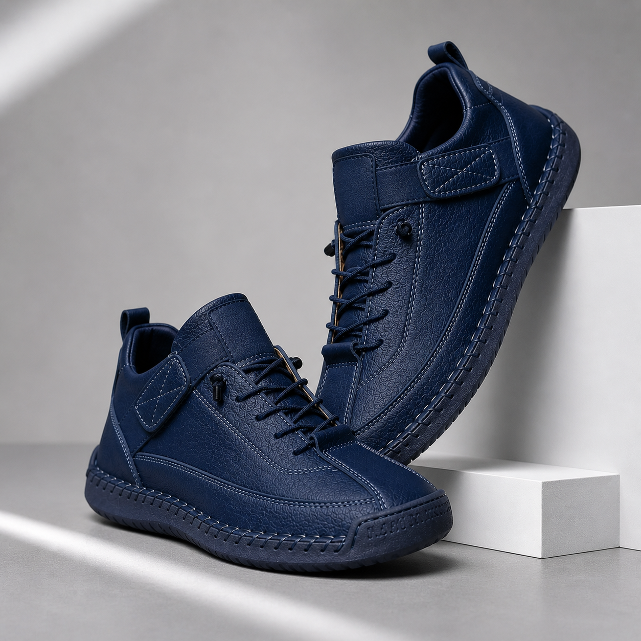 MIA ORTHOPEDIC SNEAKERS - NAVY BLUE