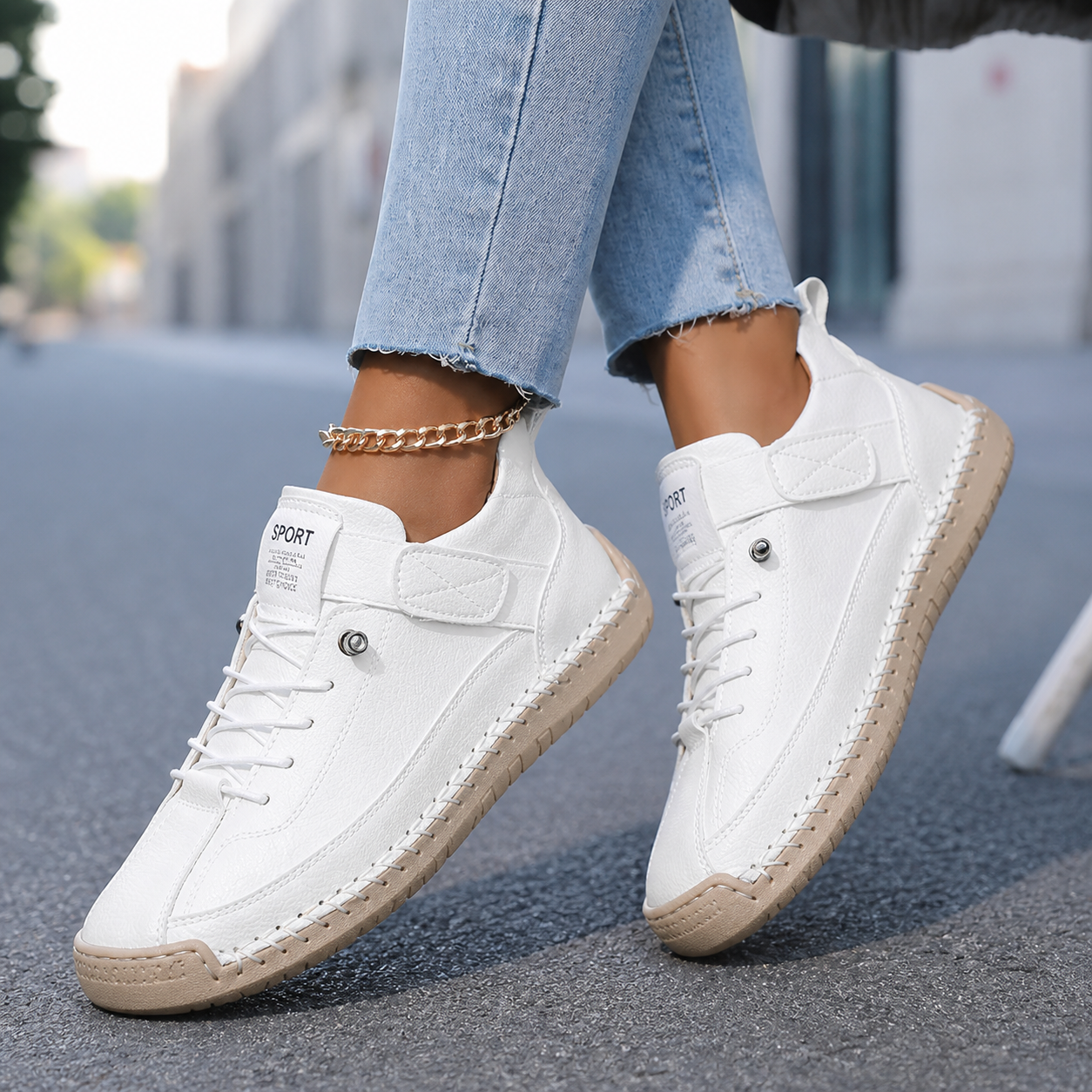 MIA ORTHOPEDIC SNEAKERS - WHITE