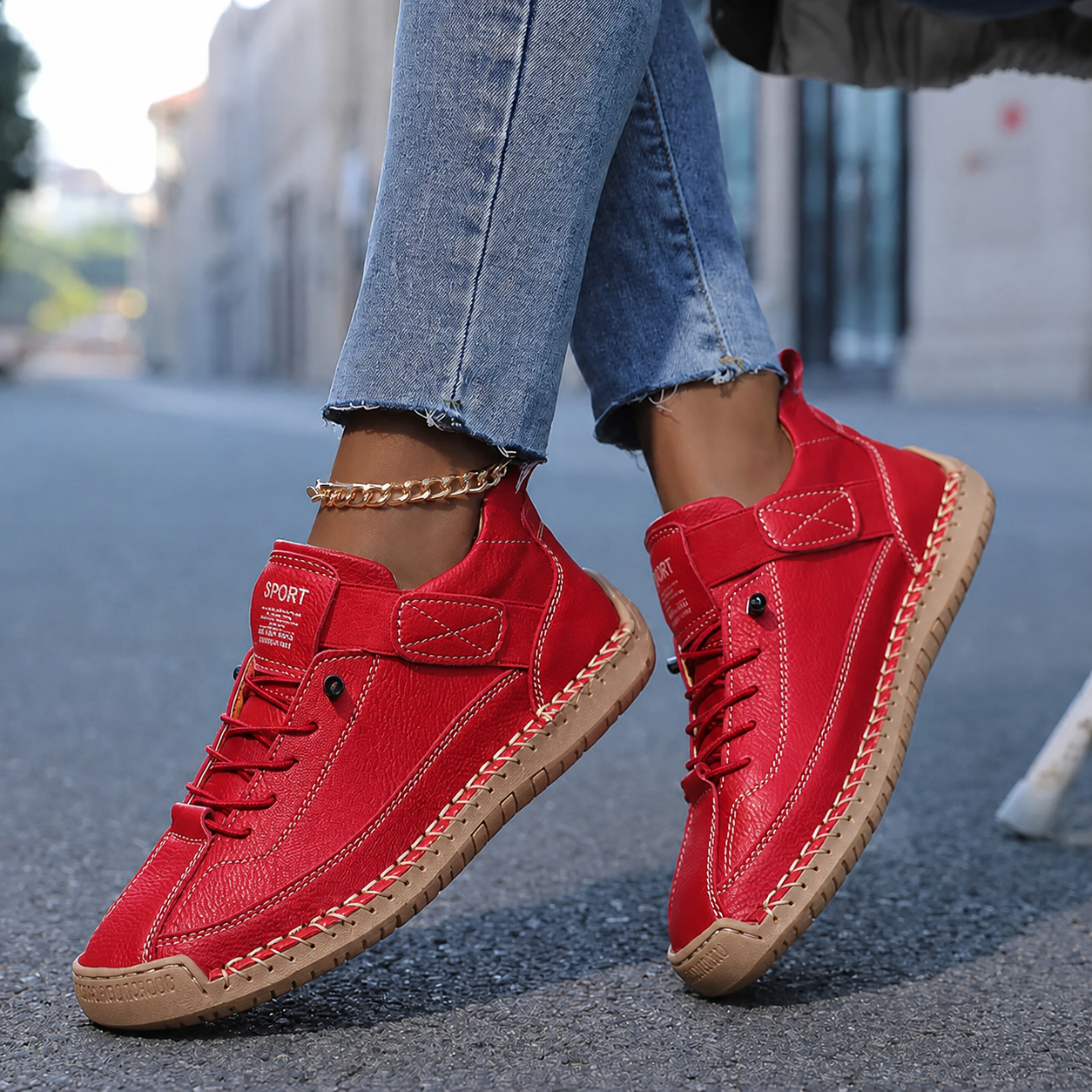 MIA ORTHOPEDIC SNEAKERS - RED