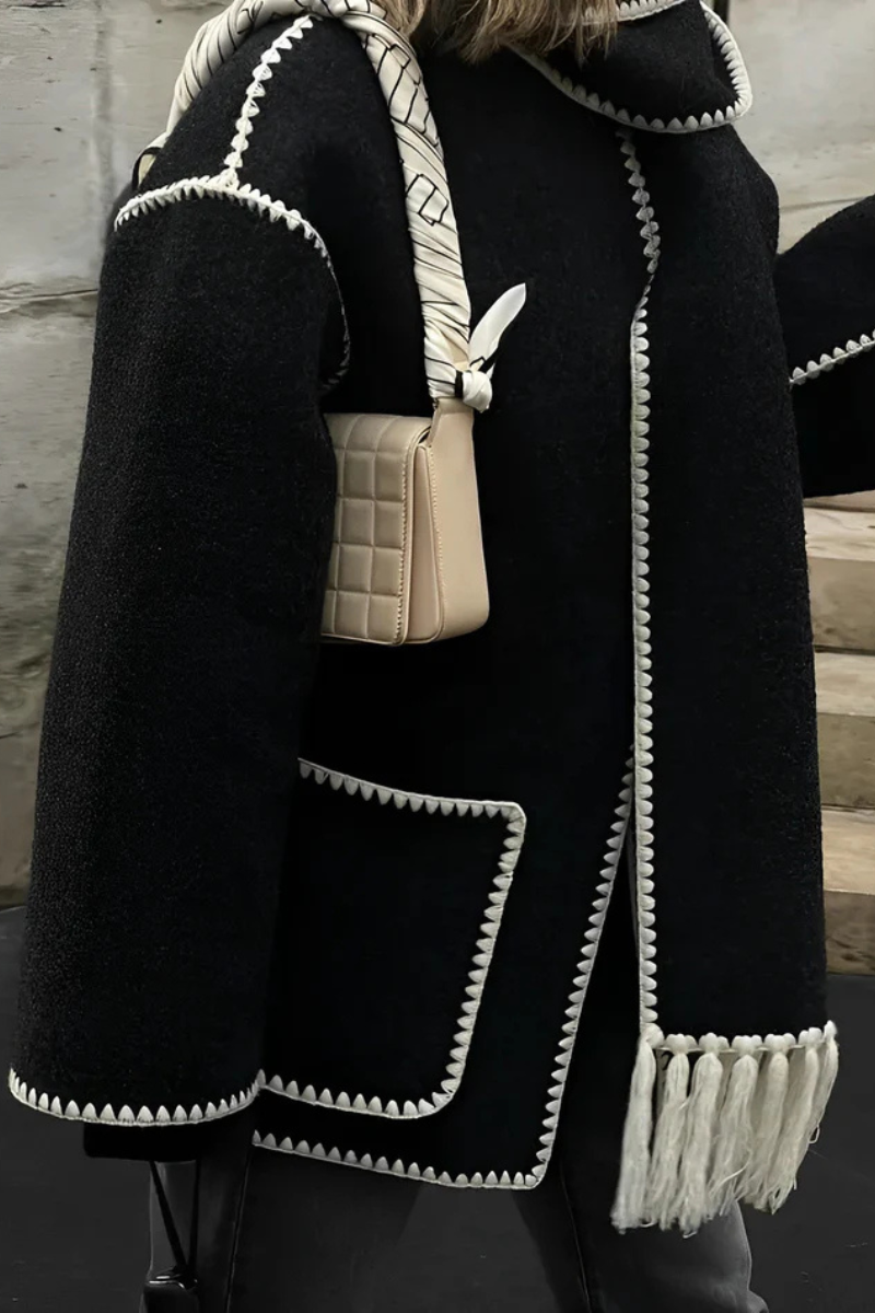 Kabát Amara s haute couture výšivkami